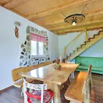 Vikendica Stunning In Gospic