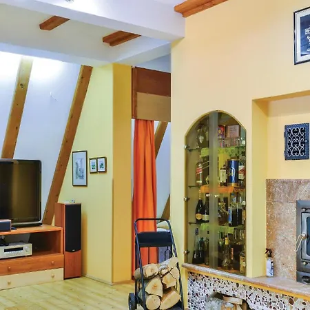 Holiday home In Gospic With Private Swimming Pool, Be Inside Or Outside *
