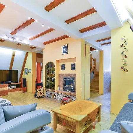 In Gospic With Private Swimming Pool, Be Inside Or Outside Holiday home *