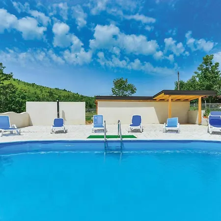 Stunning In 度假居 *