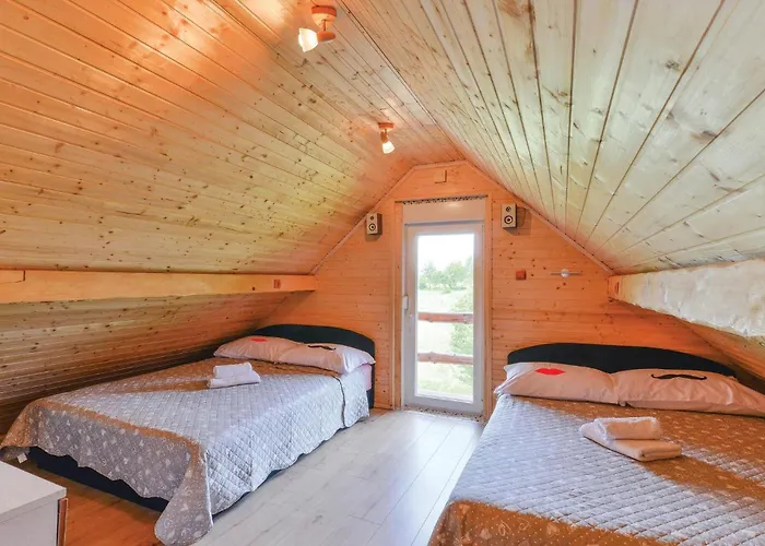 Ferienhaus Stunning In Gospić